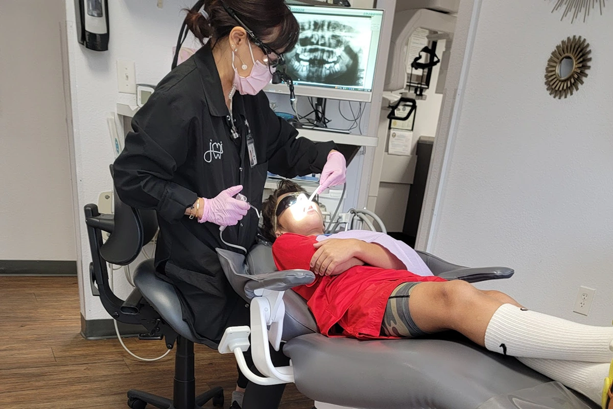 unlocking-confidence-how-dental-implants-can-transform-your-self-esteem